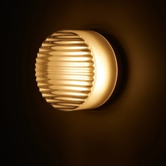 LumiFlex LED – Moderne Væglampe til Fleksibel Indendørs og Udendørs Belysning