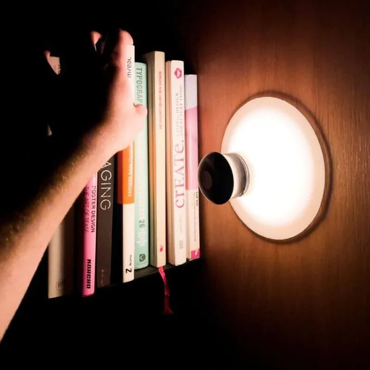 SuctionGlow Light – Genopladelig LED-lampe med Sugekop til Fleksibel Belysning Inde og Ude
