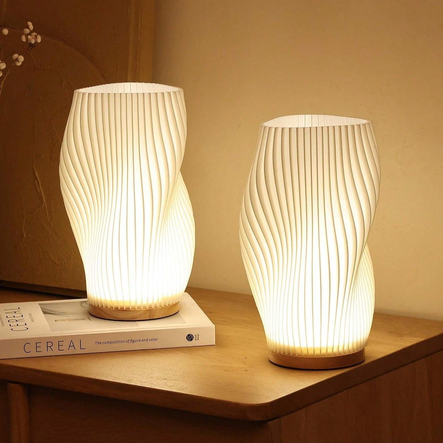 Serene Wavecrest Glow – Elegant Lampe i Bølget Design til Rolig og Stemningsfuld Belysning