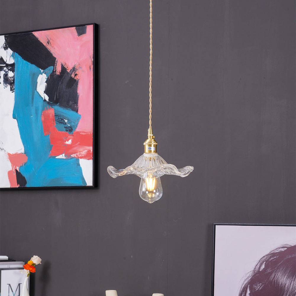 Hibiscus Glow – Elegant Lampe med Blomsterdesign til Romantisk og Dekorativ Indretning