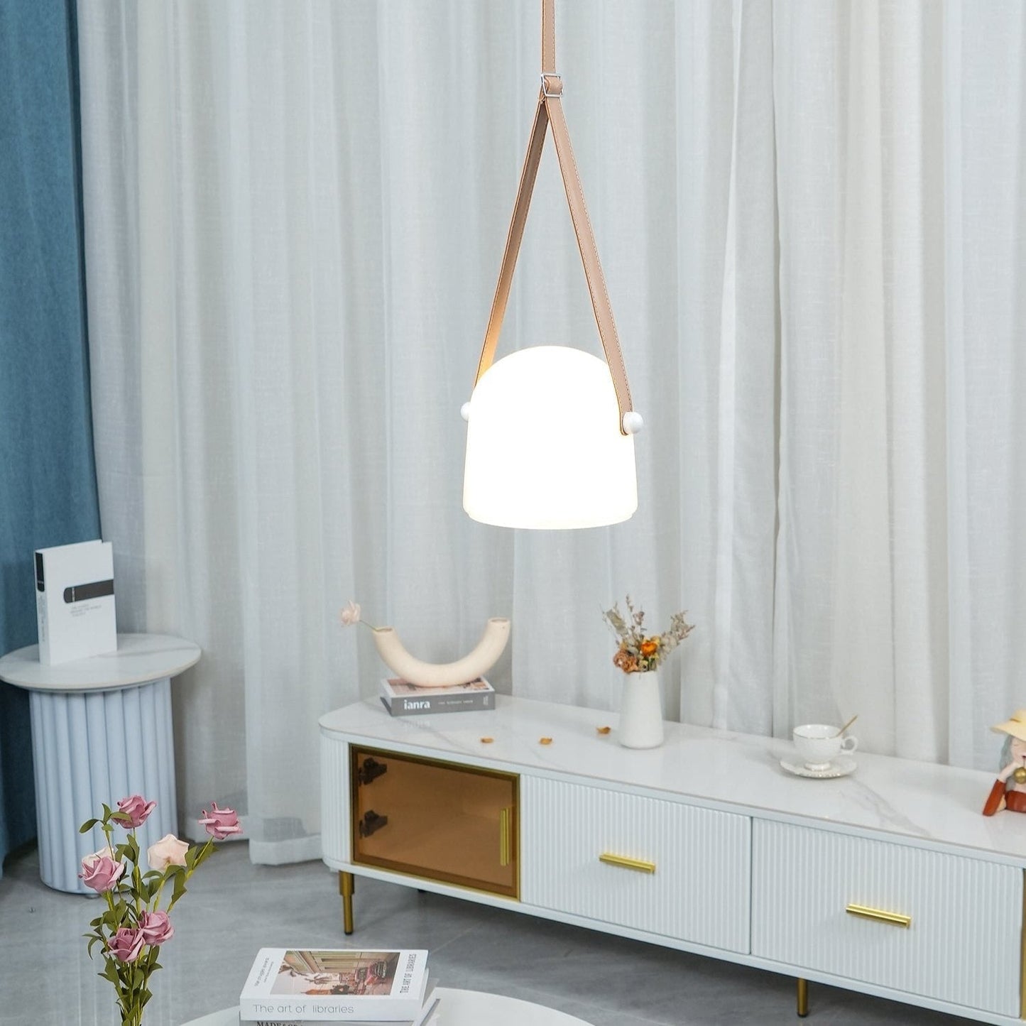 Mona – Elegant Pendellampe i Moderne Design til Spisestue, Køkken og Stue