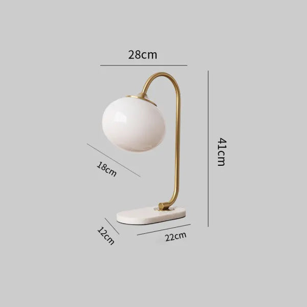 Skumfidus bordlampe i metal og glas – Moderne stilfuld lampe til stue, soveværelse og kontor