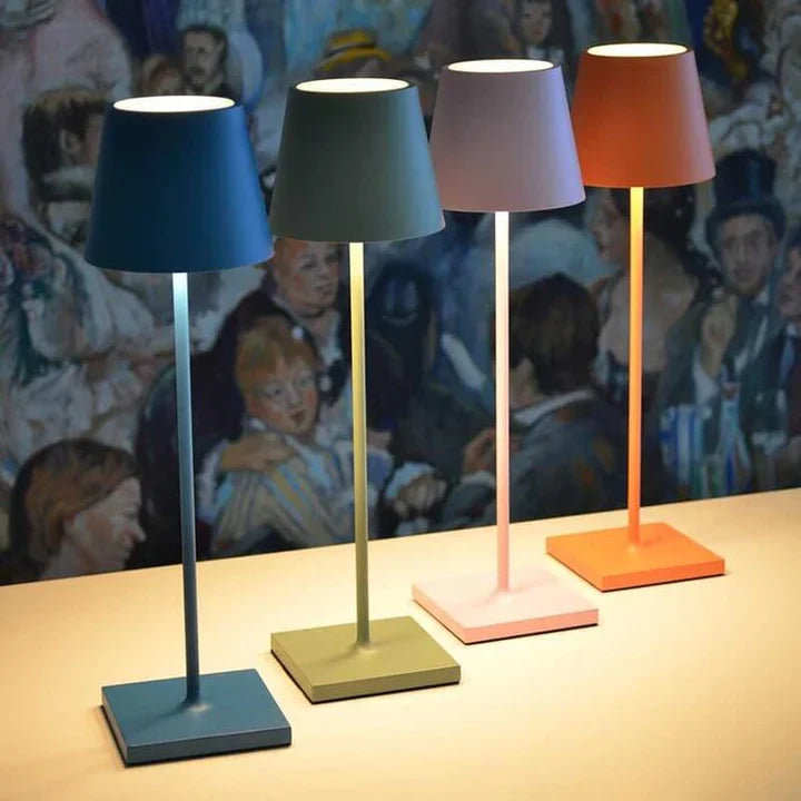 Nordiclight – Trådløs Genopladelig Bordlampe i Moderne Nordisk Design