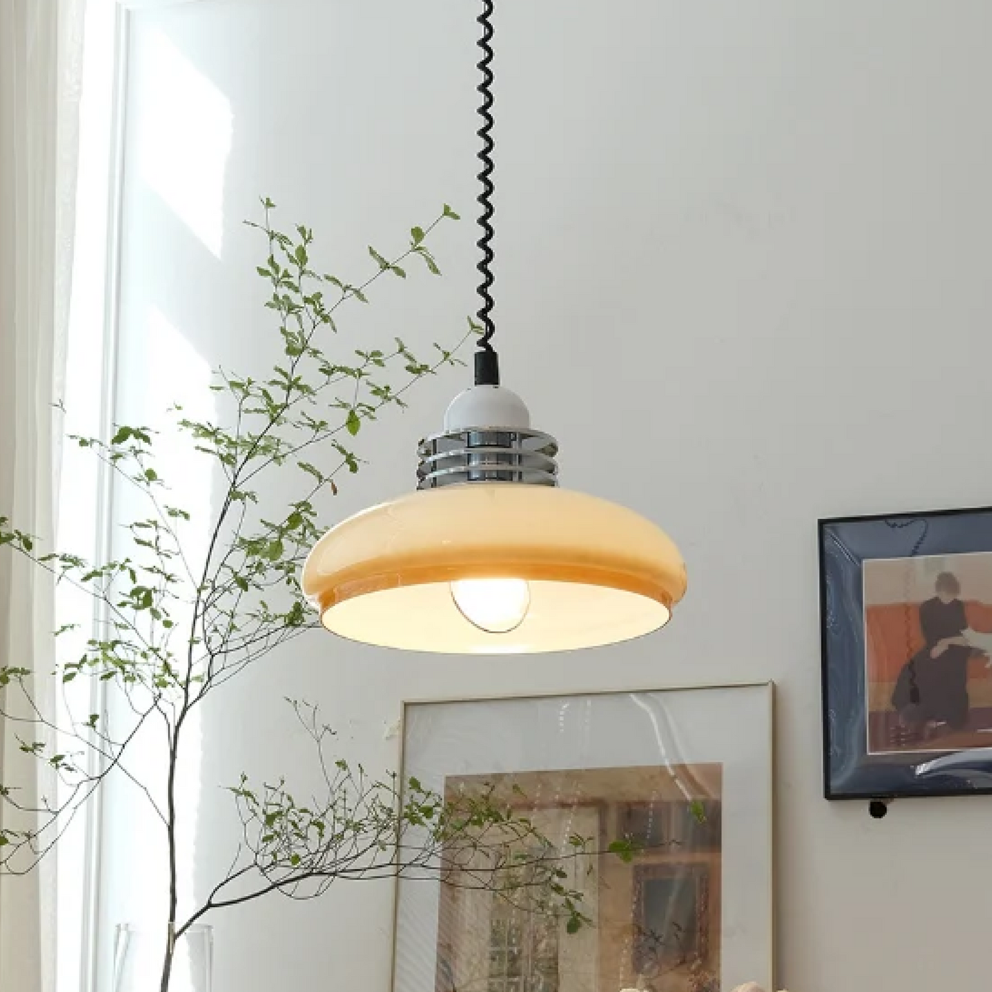 Bauhaus – Elegant Pendellampe i Glas til Spisestue, Køkken og Stue