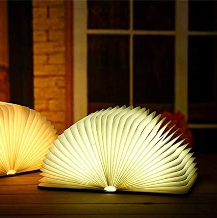 MagicBook Light – Kreativ Lampe i Bogdesign med Fortryllende Glød til Hygge og Dekorativ Indretning