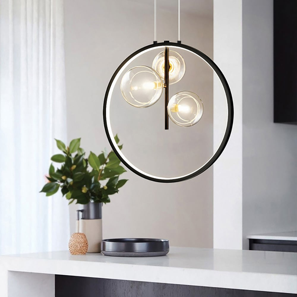 Sort pendellampe minimalistisk glaskugle LED – Moderne stilfuld hængelampe til stue, køkken og spisestue