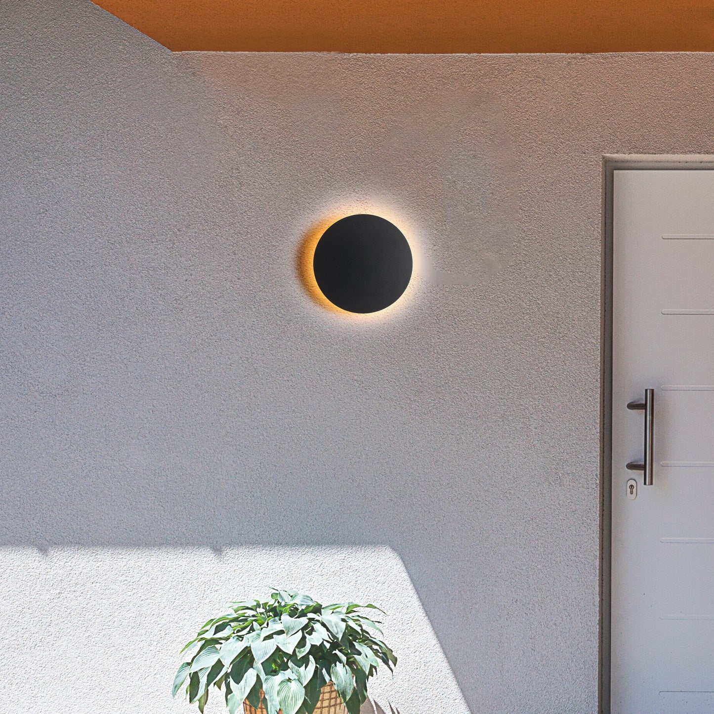 Elegant Runde LED Væglampe Ø18 cm med IP65-vejrafvisende design
