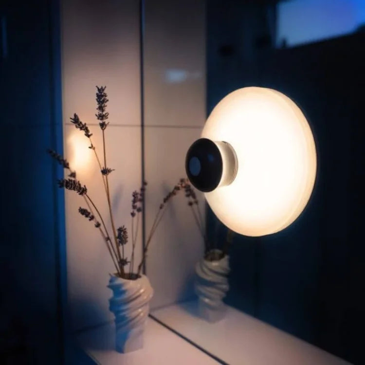 SuctionGlow Light – Genopladelig LED-lampe med Sugekop til Fleksibel Belysning Inde og Ude