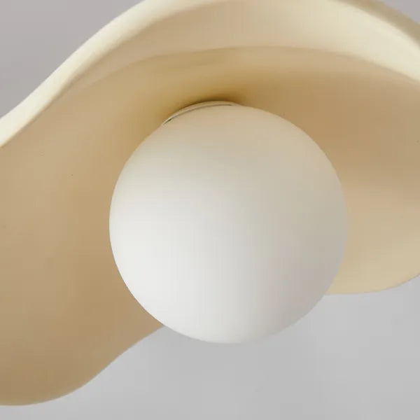 Lotusblad Loftslampe – Bring Naturlig Elegance ind i dit Spiseområde