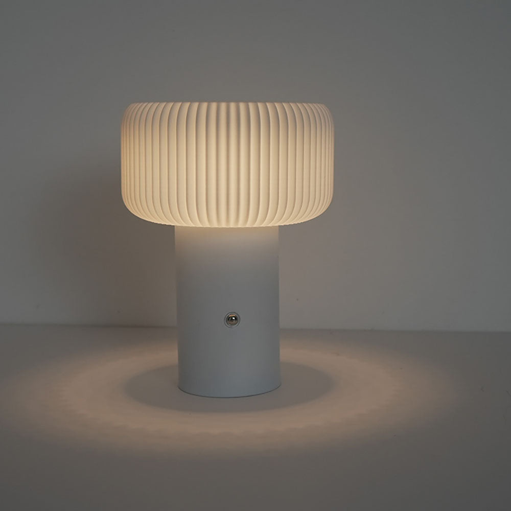 Mushroom Glow – Svampeformet Natbordlampe i Unikt Design til Soveværelset