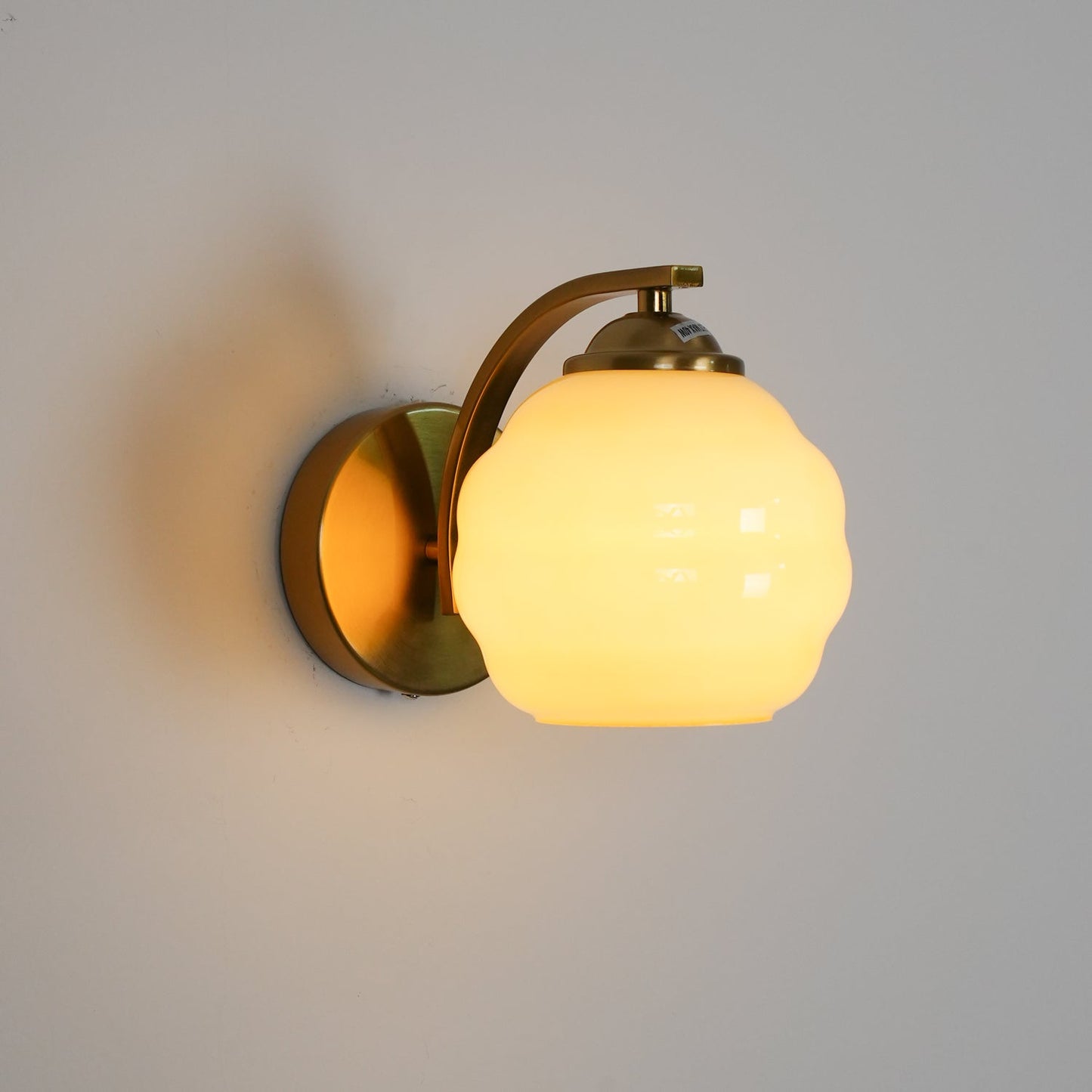 DecoLuxe Glow – Vintage Væglampe i Elegant Art Deco Design til Klassisk og Moderne Indretning