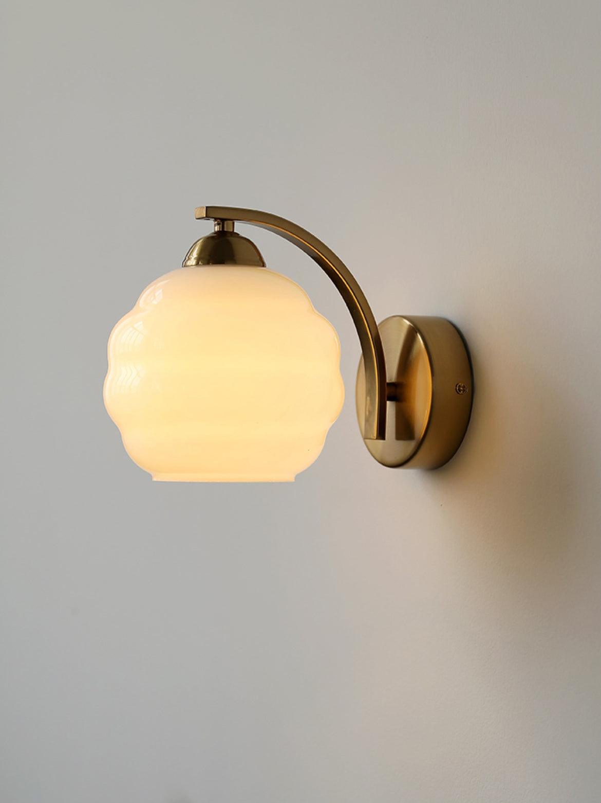 DecoLuxe Glow – Vintage Væglampe i Elegant Art Deco Design til Klassisk og Moderne Indretning