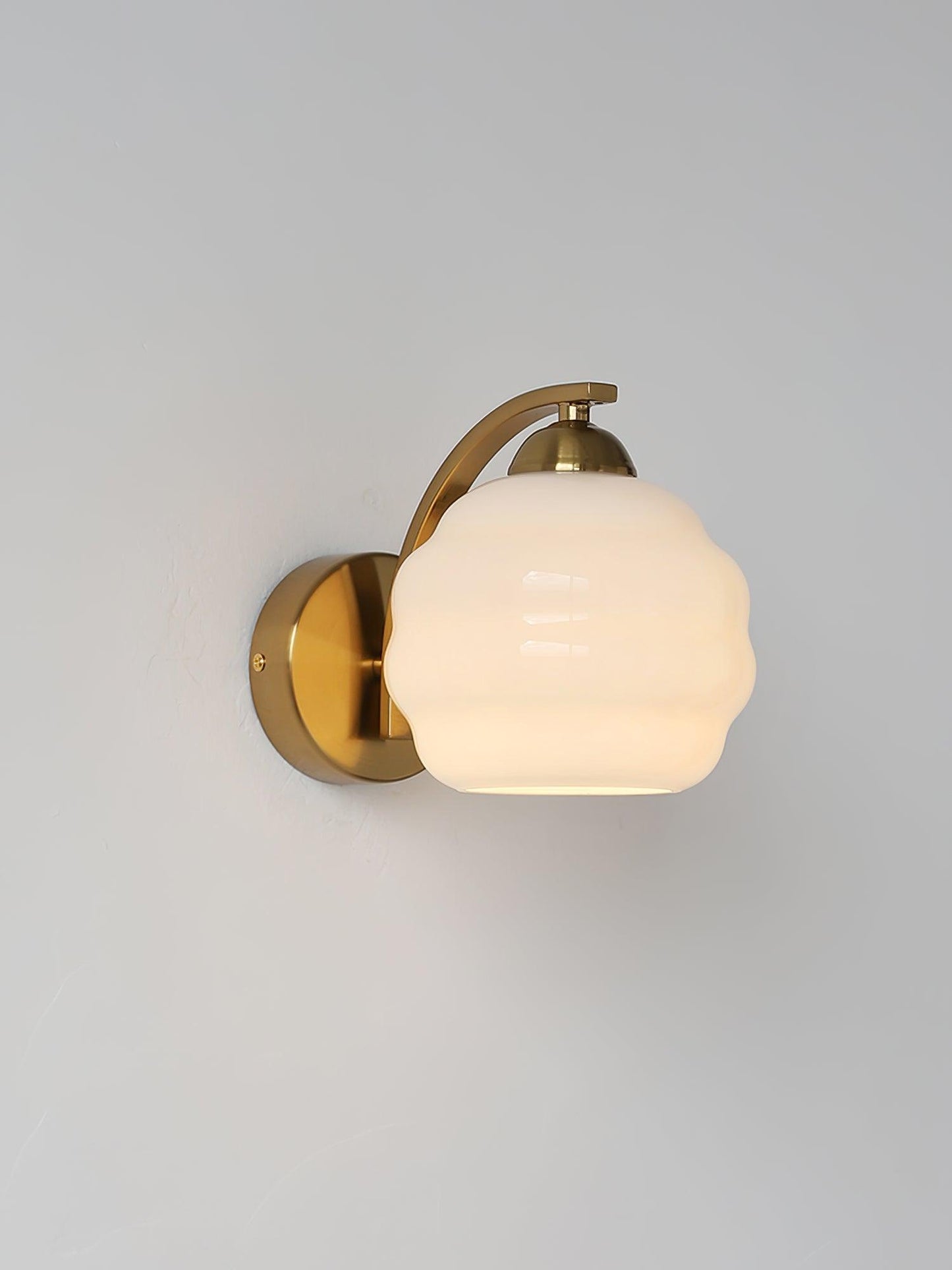 DecoLuxe Glow – Vintage Væglampe i Elegant Art Deco Design til Klassisk og Moderne Indretning