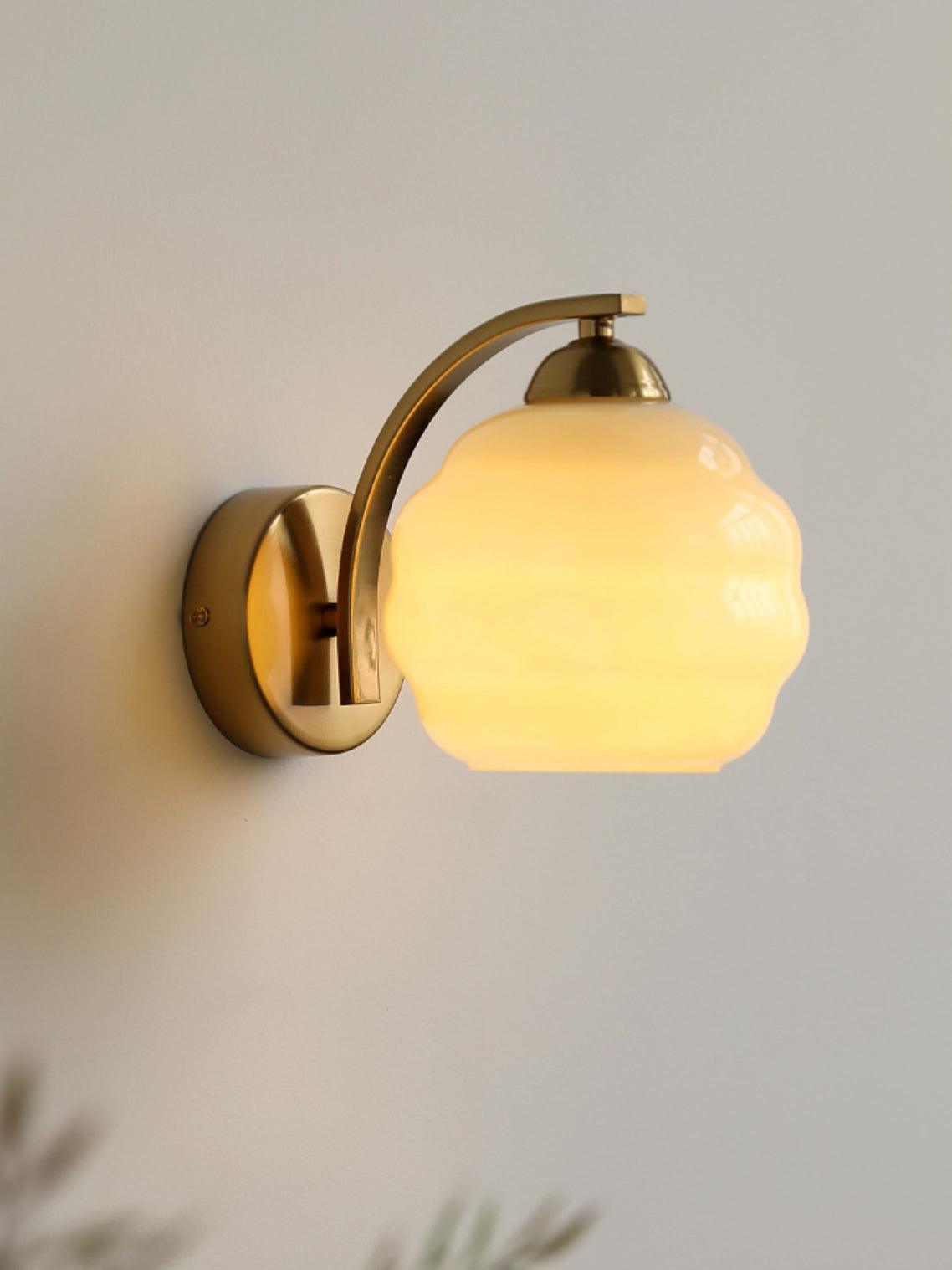 DecoLuxe Glow – Vintage Væglampe i Elegant Art Deco Design til Klassisk og Moderne Indretning