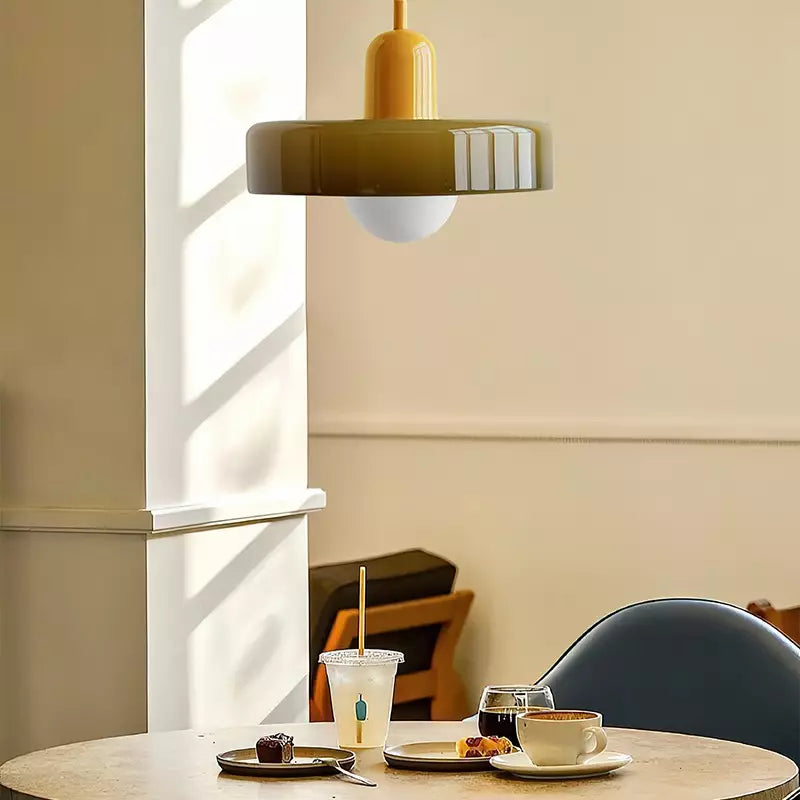 Bauhaus ColorGlass – Pendellampe i Farvet Glas med Ikonisk Bauhaus Design til Moderne Indretning