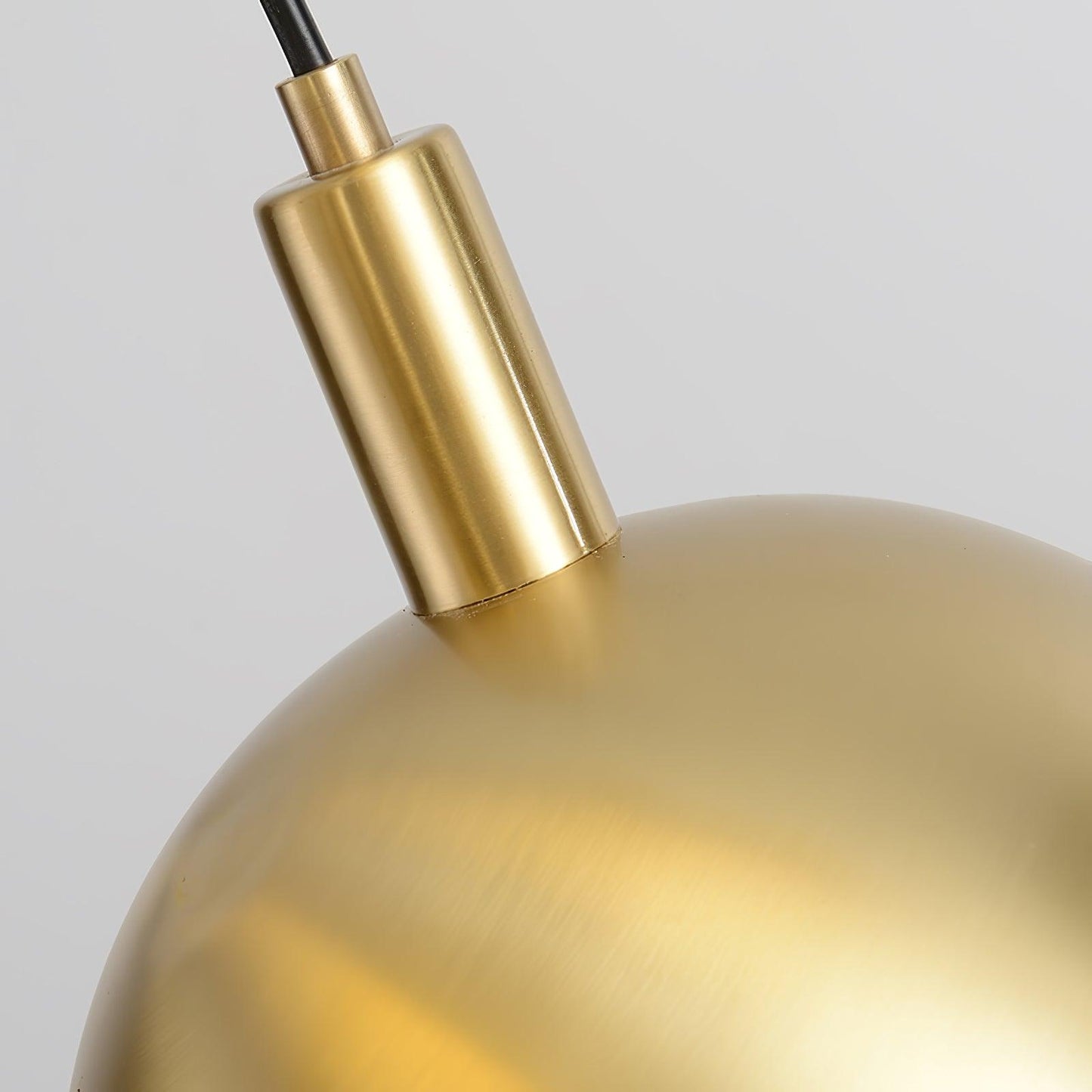 Blonche – Stilfuld Pendellampe i Moderne Design til Spisestue og Stue
