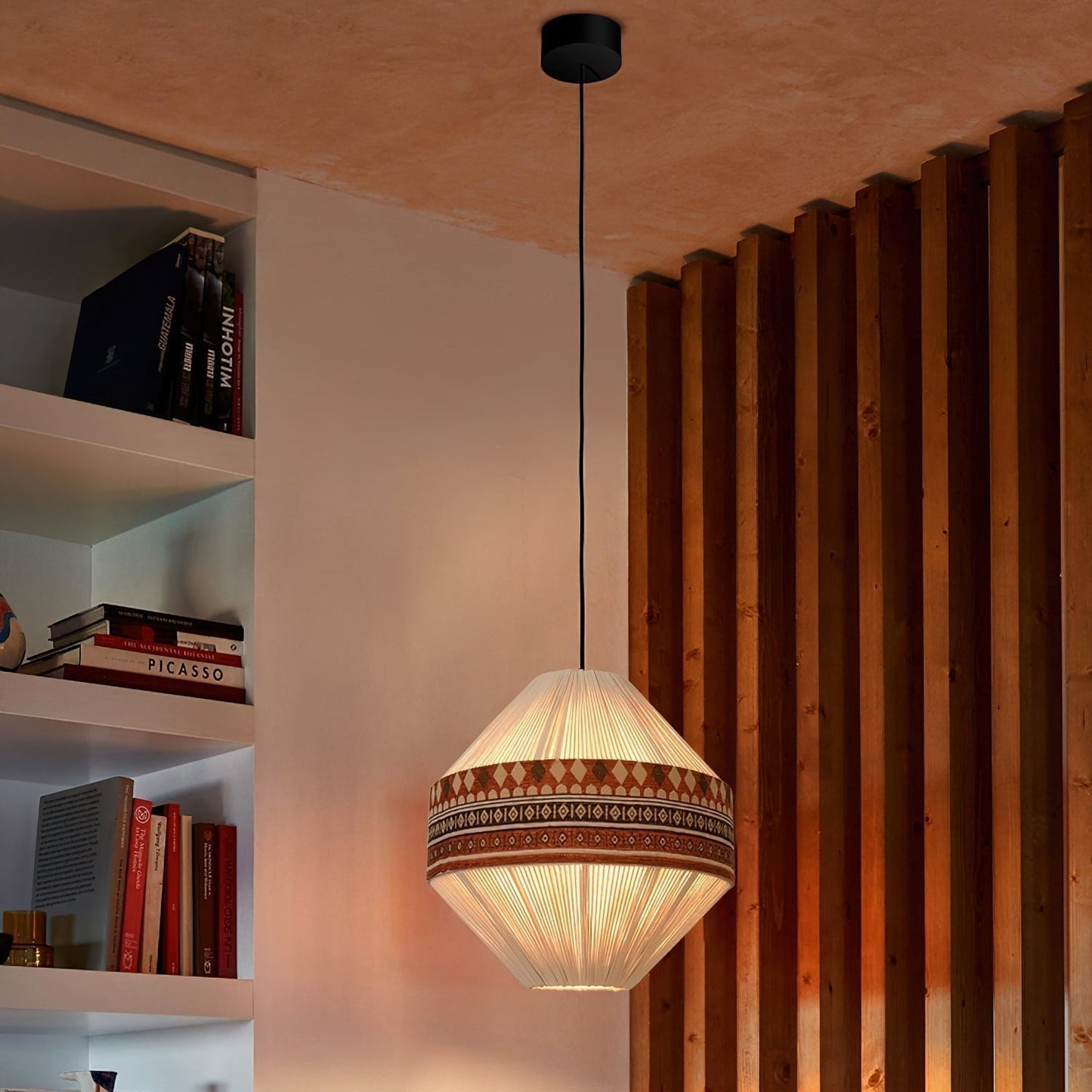 BohoLight – Pendellampe med Frynser i Boheme Design til Stue og Spisestue
