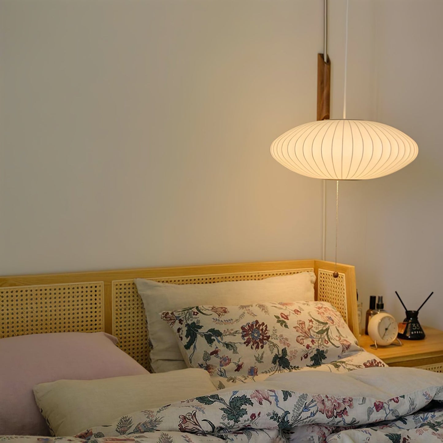 Nelson Glow – Elegant Væglampe i Moderne Design til Stue, Soveværelse og Gang