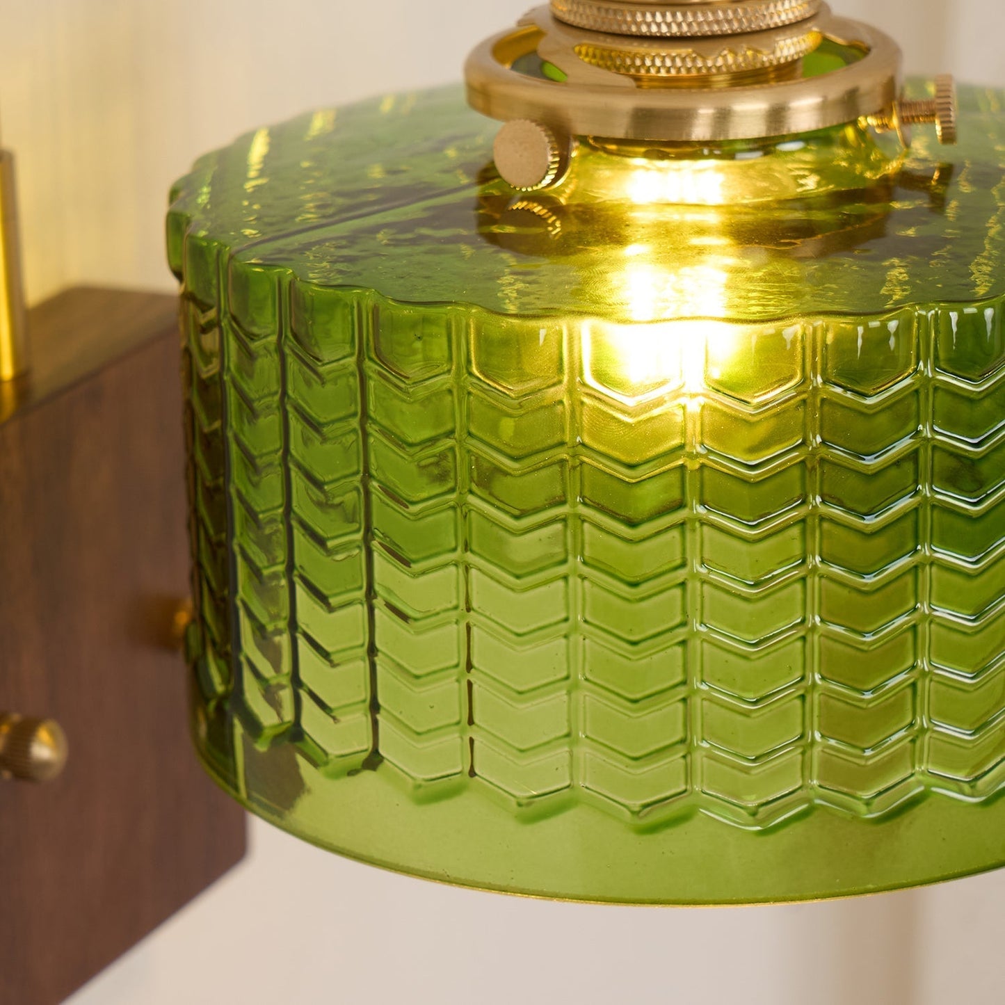 Camela Glow – Elegant Væglampe i Moderne Design til Stue, Soveværelse og Gang