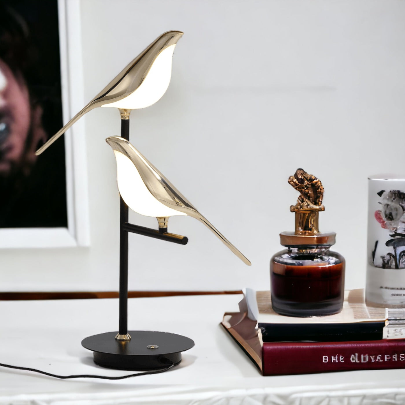 MisterBird Glow dekorativ LED bordlampe – Unikt fugledesign til hygge og moderne indretning