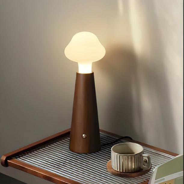 Cloudlet Glow – Blød og Elegant Bordlampe i Skyinspireret Design til Hygge og Moderne Indretning