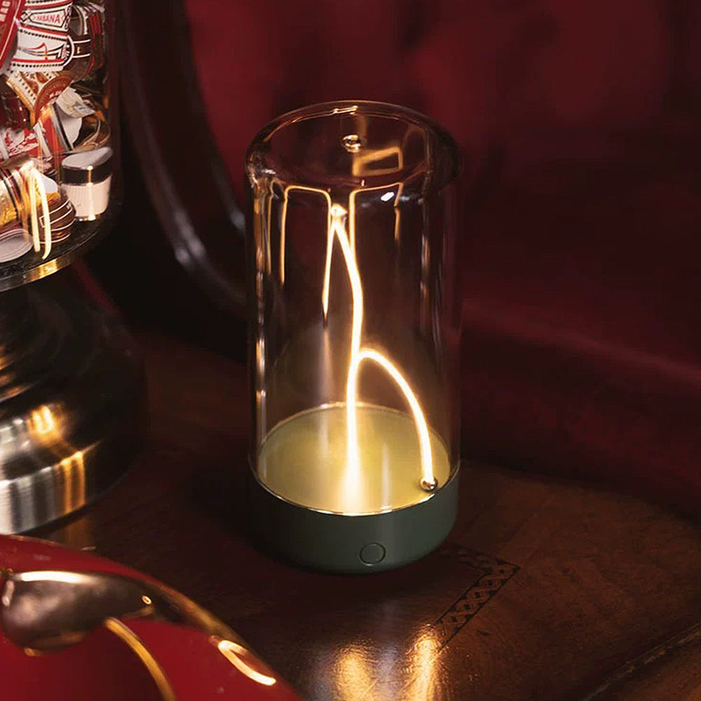 Magneto Mini – Moderne og Enkel Magnetisk Bordlampe i Kompakt Design