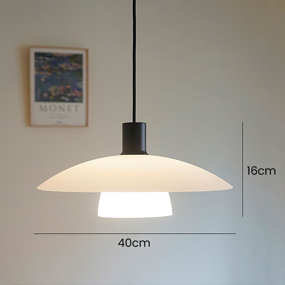 GlassWhite – Minimalistisk Pendellampe i Hvidt Panelglas til Spisestue og Stue