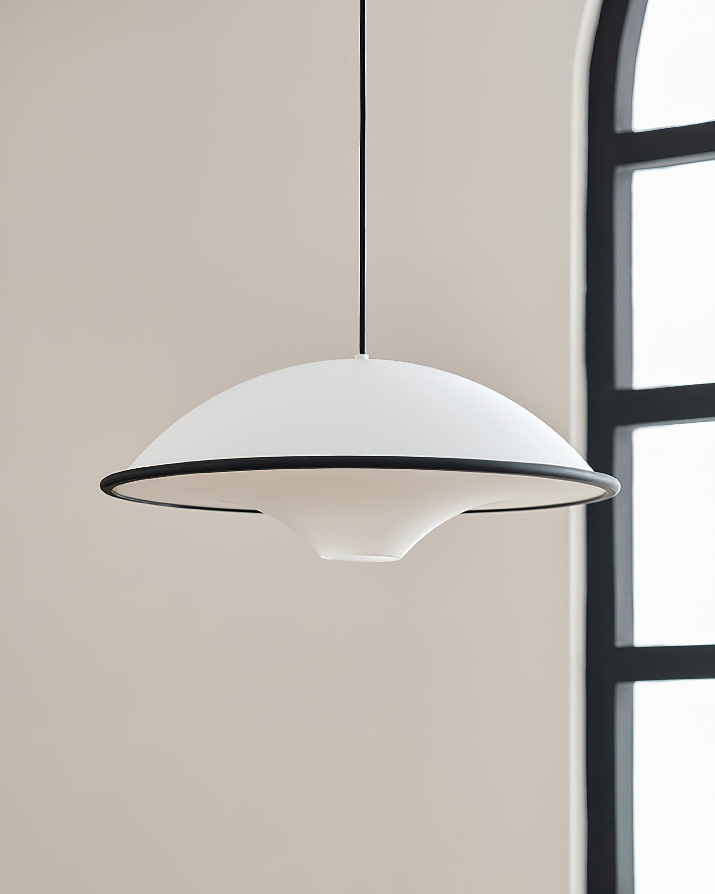 Fontana – Elegant Pendellampe i Moderne Design til Spisestue, Køkken og Stue