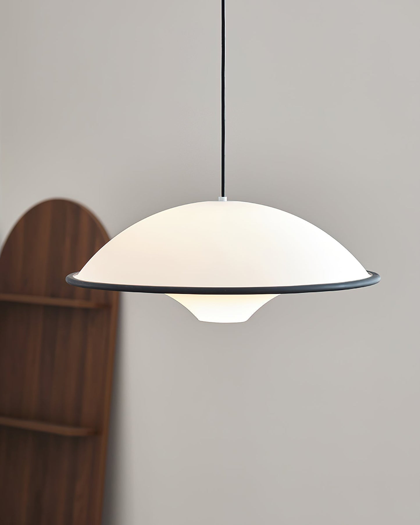 Fontana – Elegant Pendellampe i Moderne Design til Spisestue, Køkken og Stue