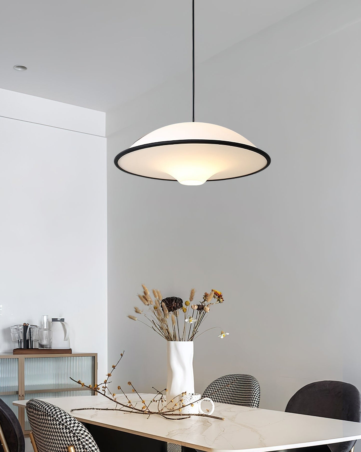 Fontana – Elegant Pendellampe i Moderne Design til Spisestue, Køkken og Stue