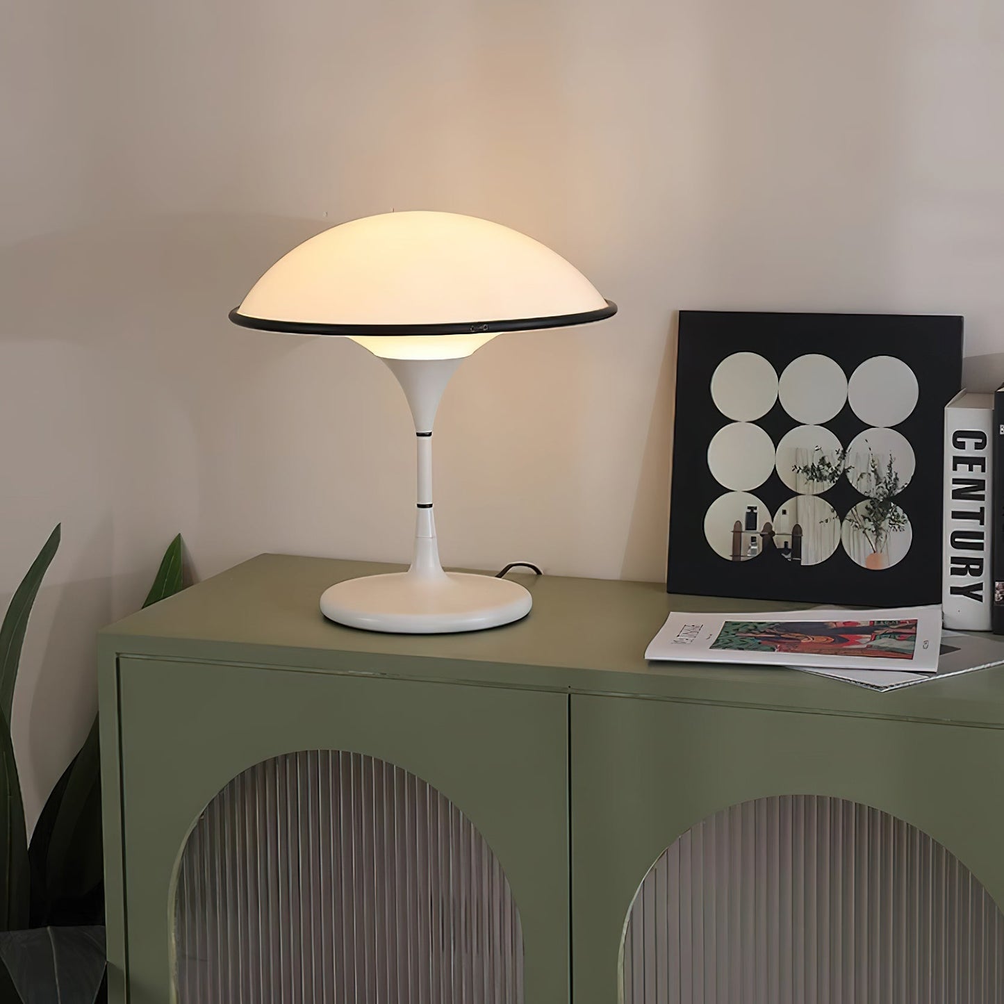 Fontana Glow – Elegant Bordlampe i Tidløst Design til Stue, Soveværelse og Kontor