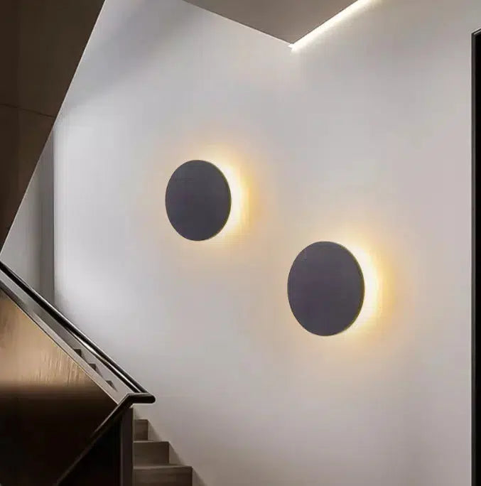 Udendørs Viano LED Væglampe med IP54 Beskyttelse - Perfekt til Udendørsbelysning