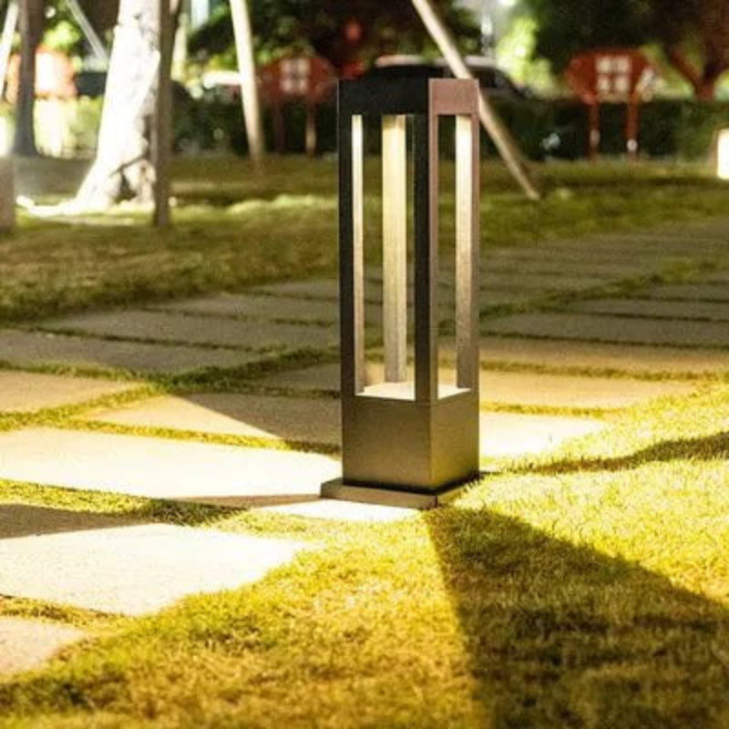 Nimbus PathLight – Elegant Udendørs Stibelysning til Have, Terrasse og Indkørsel
