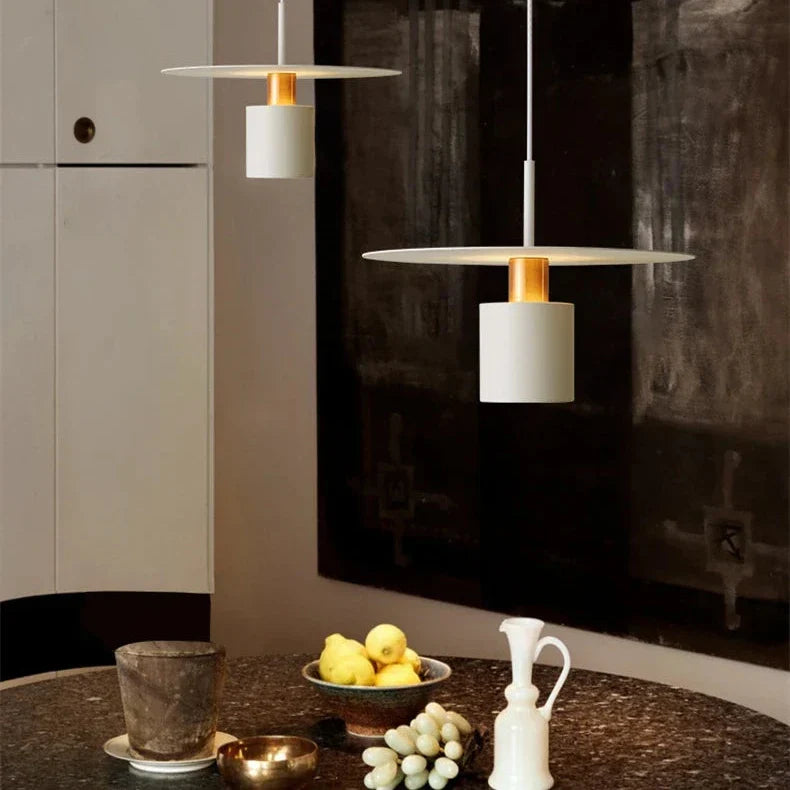 JET – Moderne Pendellampe i Elegant Design til Spisestue, Køkken og Stue