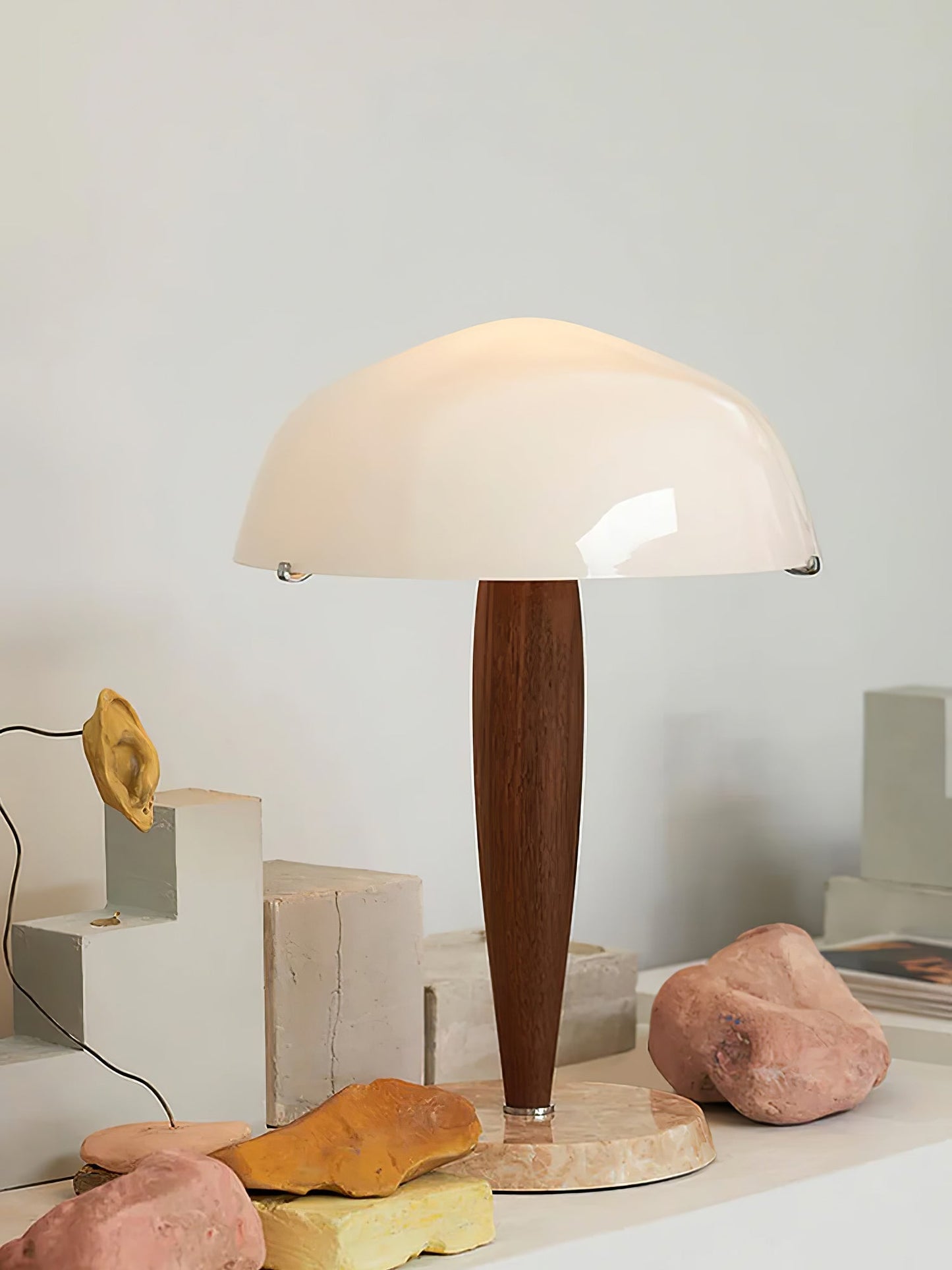 Herman Glow – Moderne Bordlampe i Elegant Design til Stue, Soveværelse og Kontor