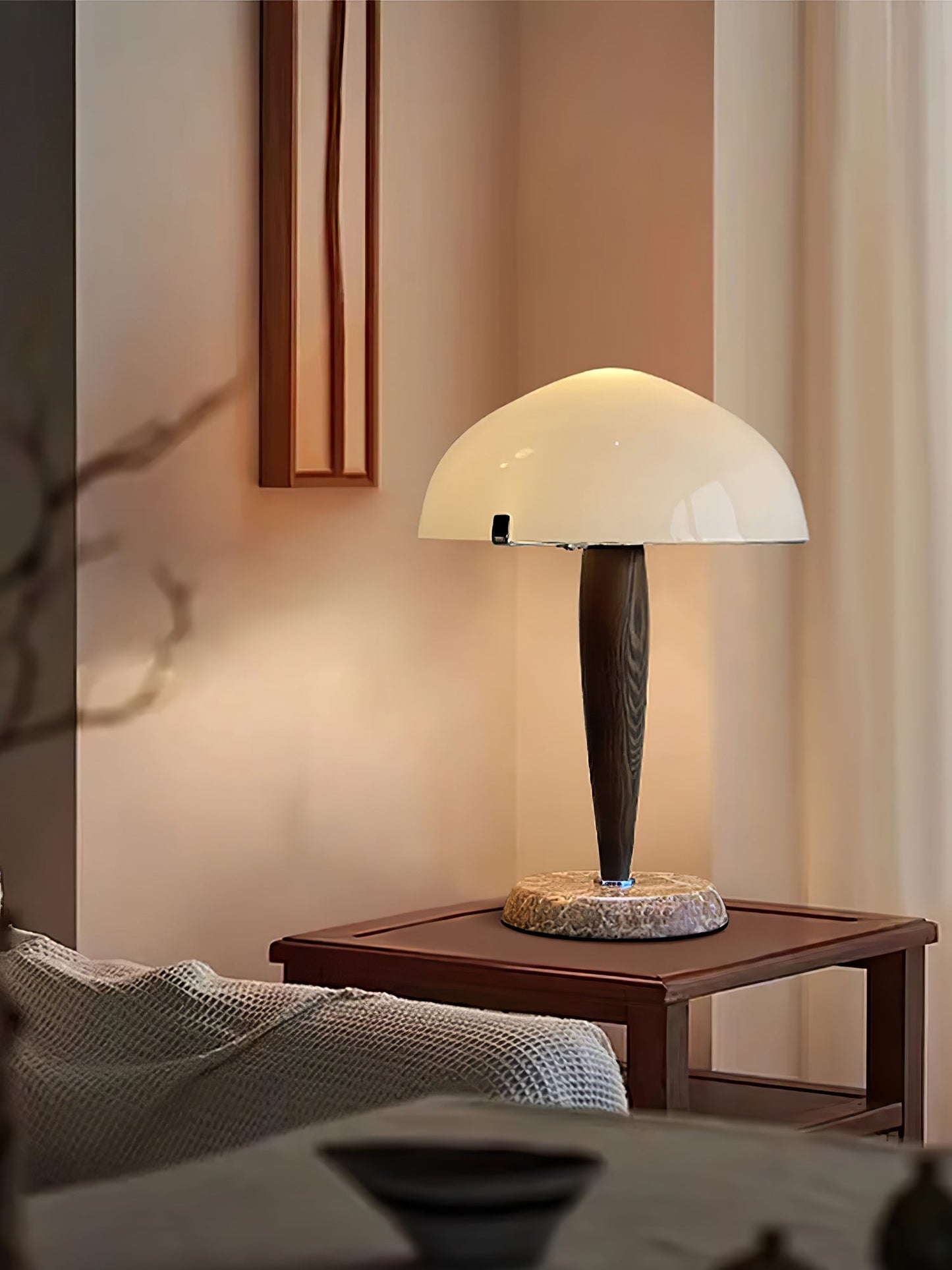 Herman Glow – Moderne Bordlampe i Elegant Design til Stue, Soveværelse og Kontor