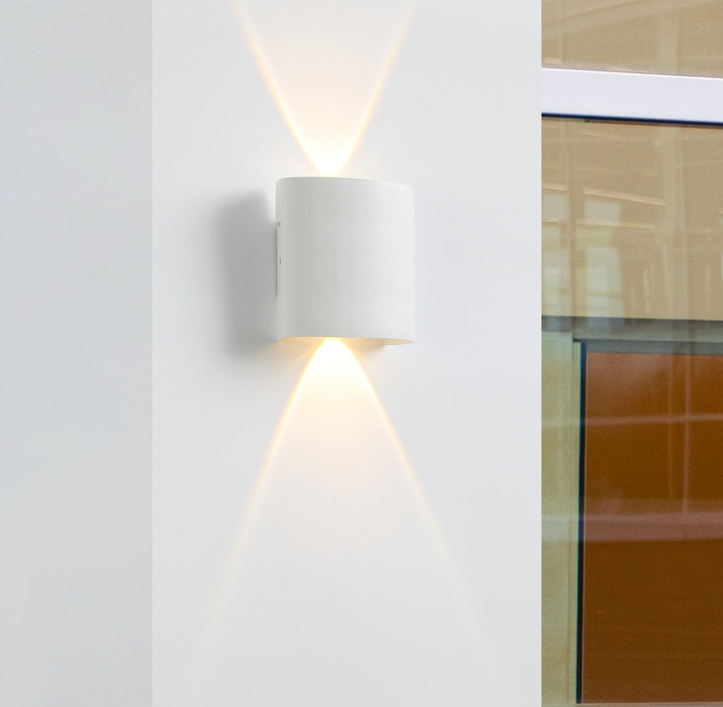 Elegante Ortelo 2W 7cm Væglampe i Ren Hvid for Effektfuld Belysning