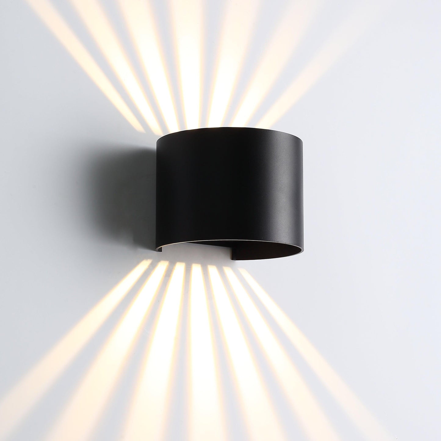 Udendørs Væglampe i Sort med 6W Sunset Rund IP65 – Perfekt til Udendørs Belysning