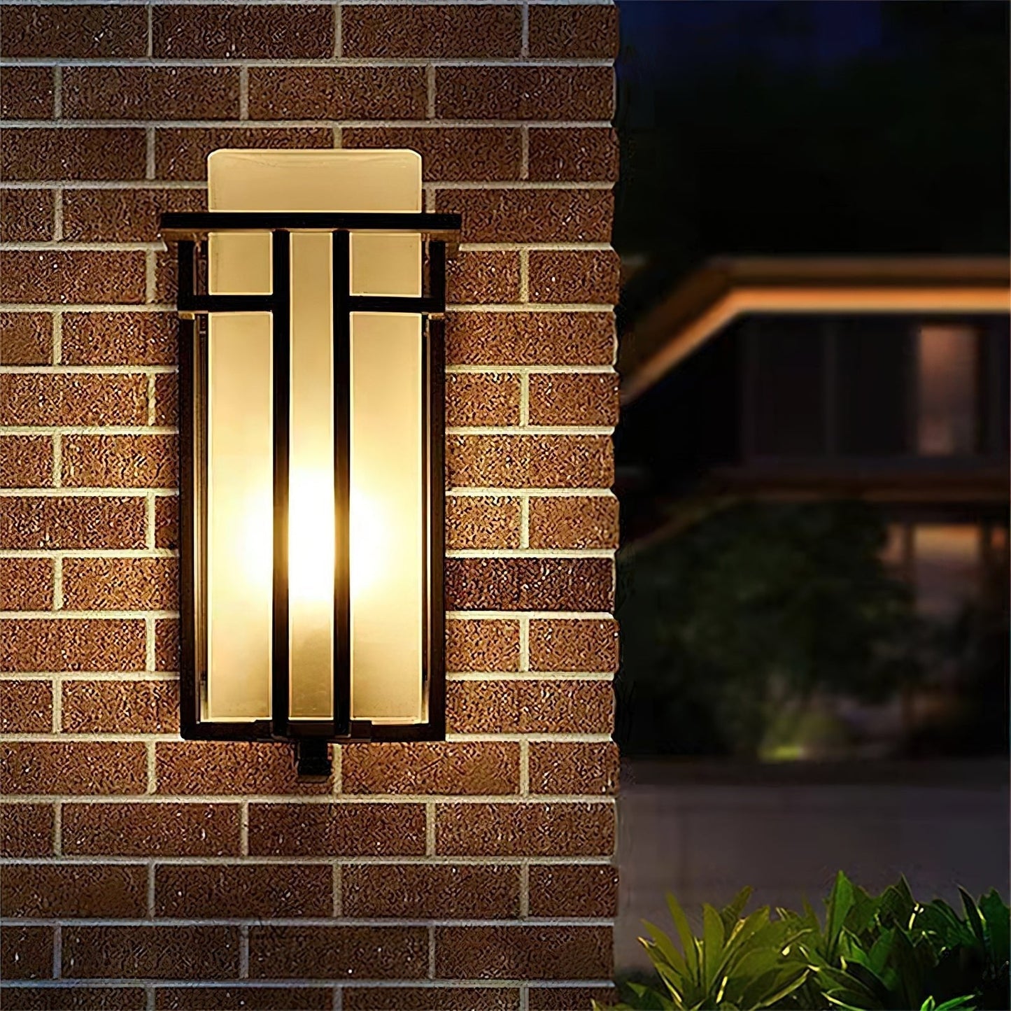 Linden Glow – Elegant Udendørs Væglampe til Facade, Terrasse og Havebelysning