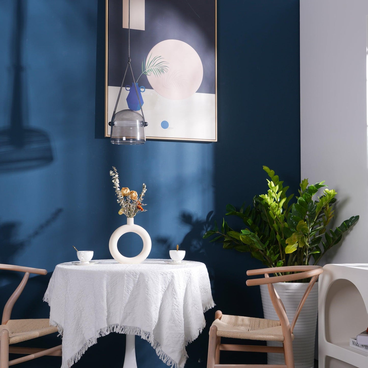 Mona – Elegant Pendellampe i Moderne Design til Spisestue, Køkken og Stue