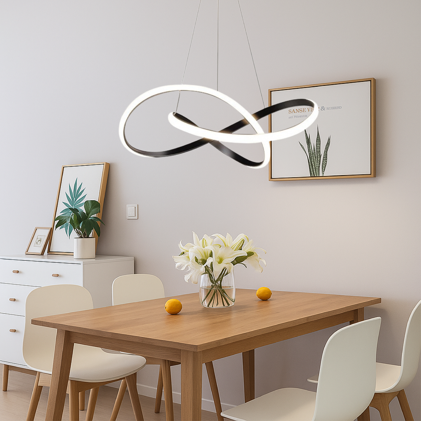 NordicGlow – Moderne Pendellampe i Elegant Design til Spisestue og Køkken