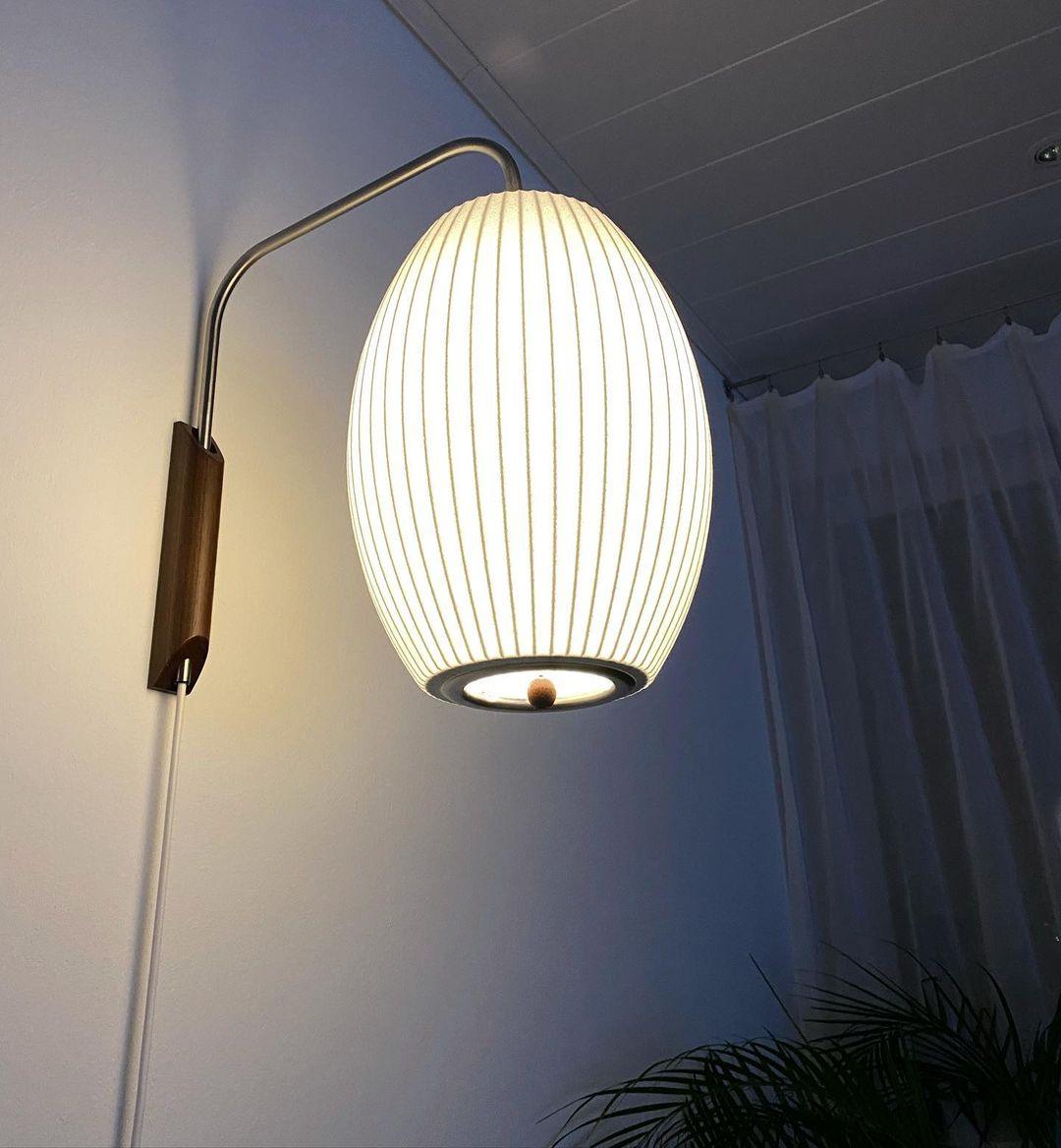 Nelson Glow – Elegant Væglampe i Moderne Design til Stue, Soveværelse og Gang