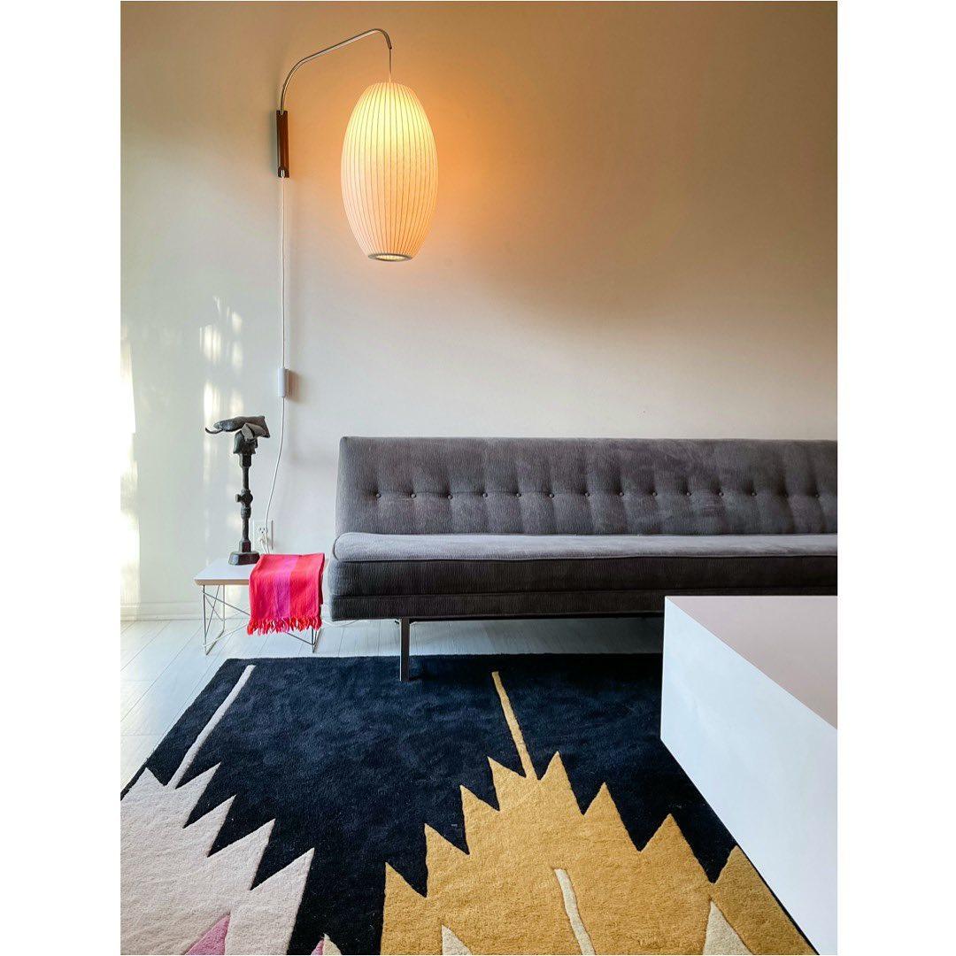 Nelson Glow – Elegant Væglampe i Moderne Design til Stue, Soveværelse og Gang