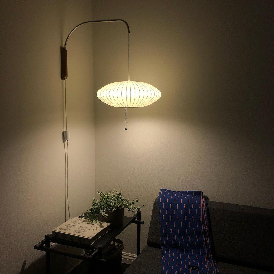 Nelson Glow – Elegant Væglampe i Moderne Design til Stue, Soveværelse og Gang
