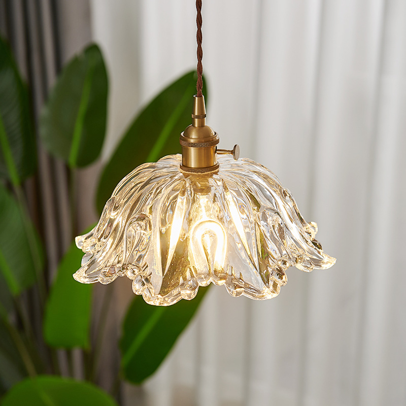 FloraGlass – Elegant Pendellampe i Glasblomst Design til Spisestue og Stue