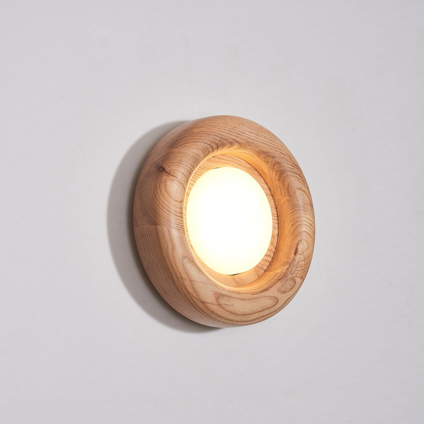 Orbitus Glow – Moderne Væglampe i Elegant Design til Stilfuld Belysning Inde og Ude