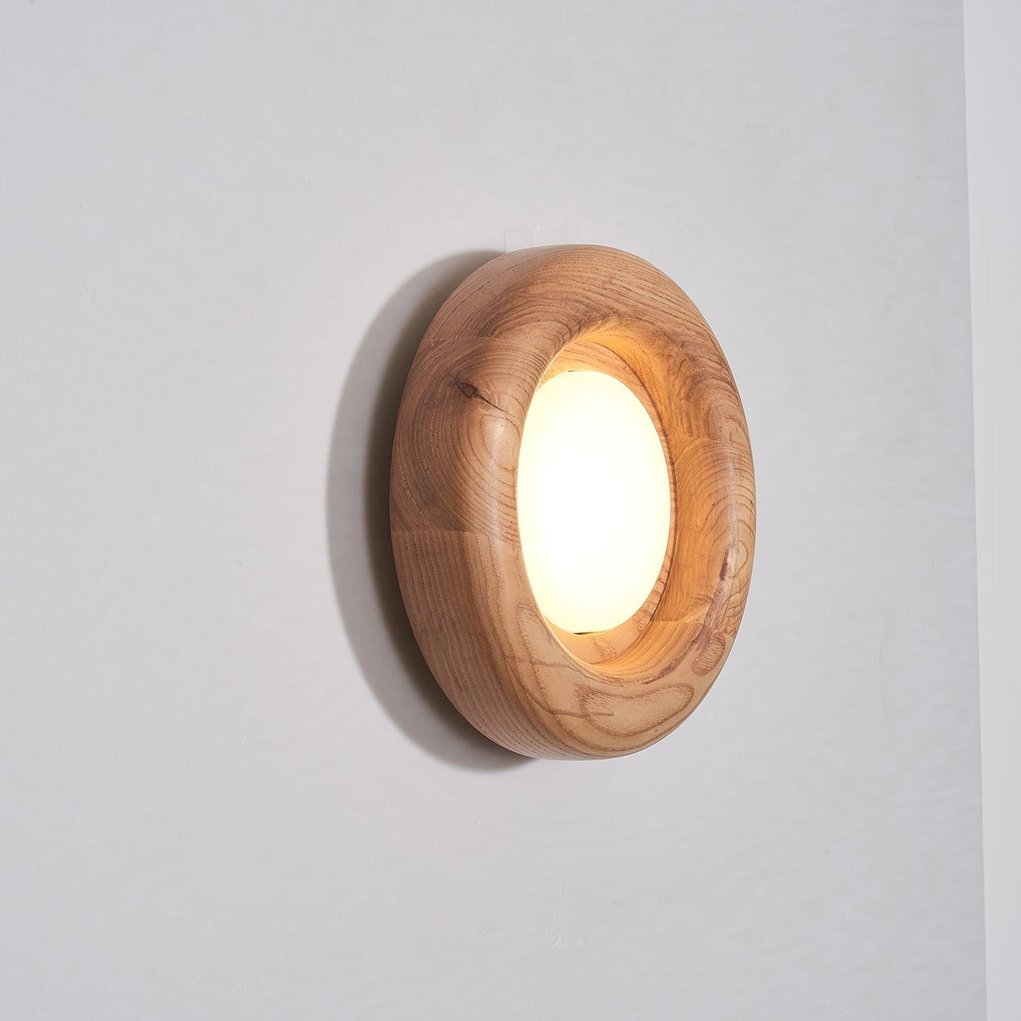 Orbitus Glow – Moderne Væglampe i Elegant Design til Stilfuld Belysning Inde og Ude