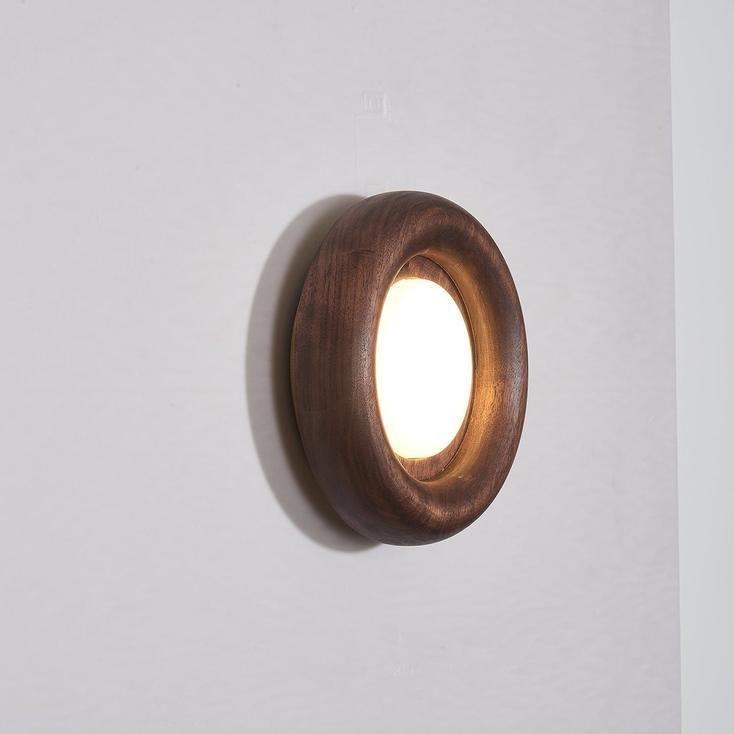 Orbitus Glow – Moderne Væglampe i Elegant Design til Stilfuld Belysning Inde og Ude