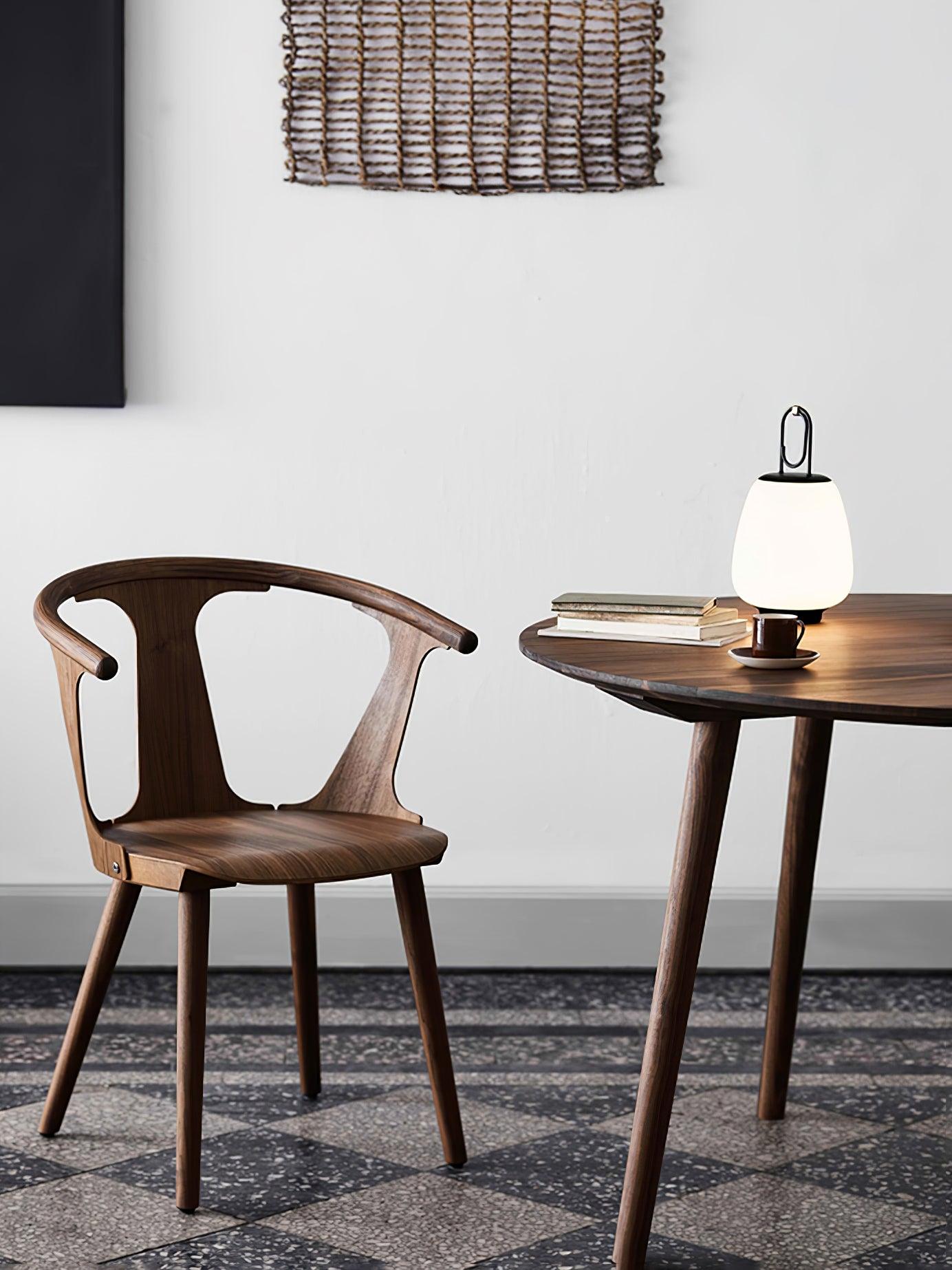 Portable Lantern – Bærbar Bordlampe med Indbygget Batteri til Hygge og Stemningsfuld Belysning