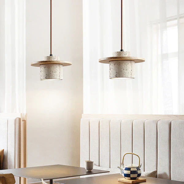 EarthLuxe Lysekrone – Luksuriøs Travertin Design Lysekrone